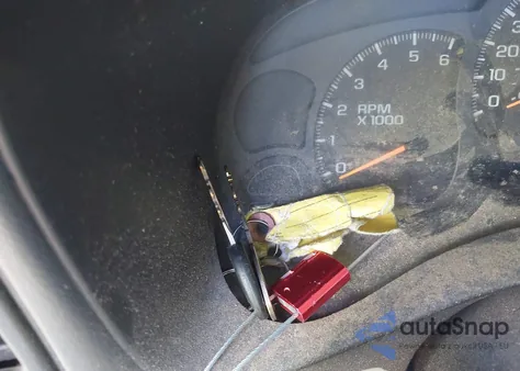 2003 Chevrolet Avalanche 1500 from USA, damaged, VIN 3GNEC13T83G176813